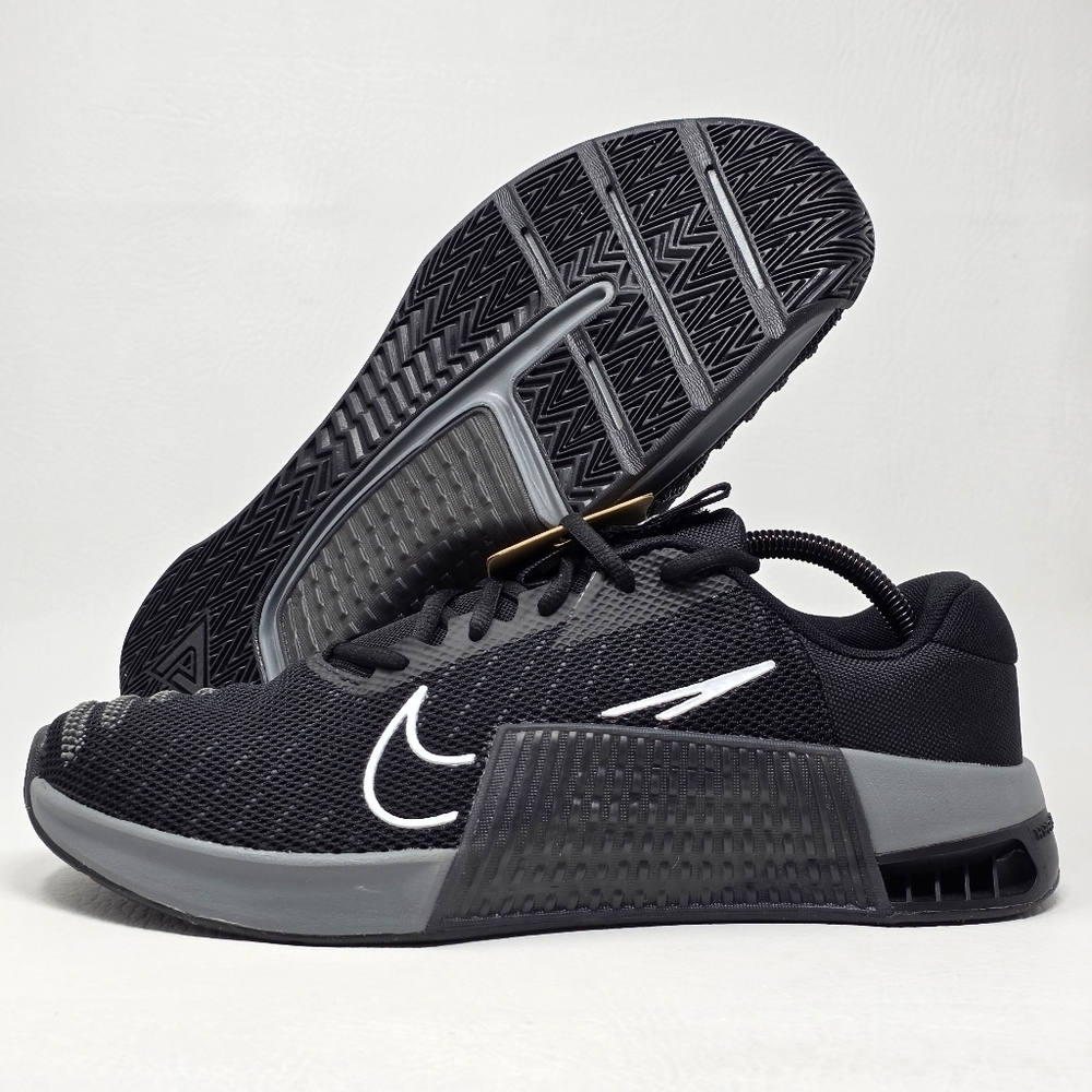Nike Women's Metcon 9 Black Smoke Grey Sneakers Shoes Size 12 DZ2537-001 New